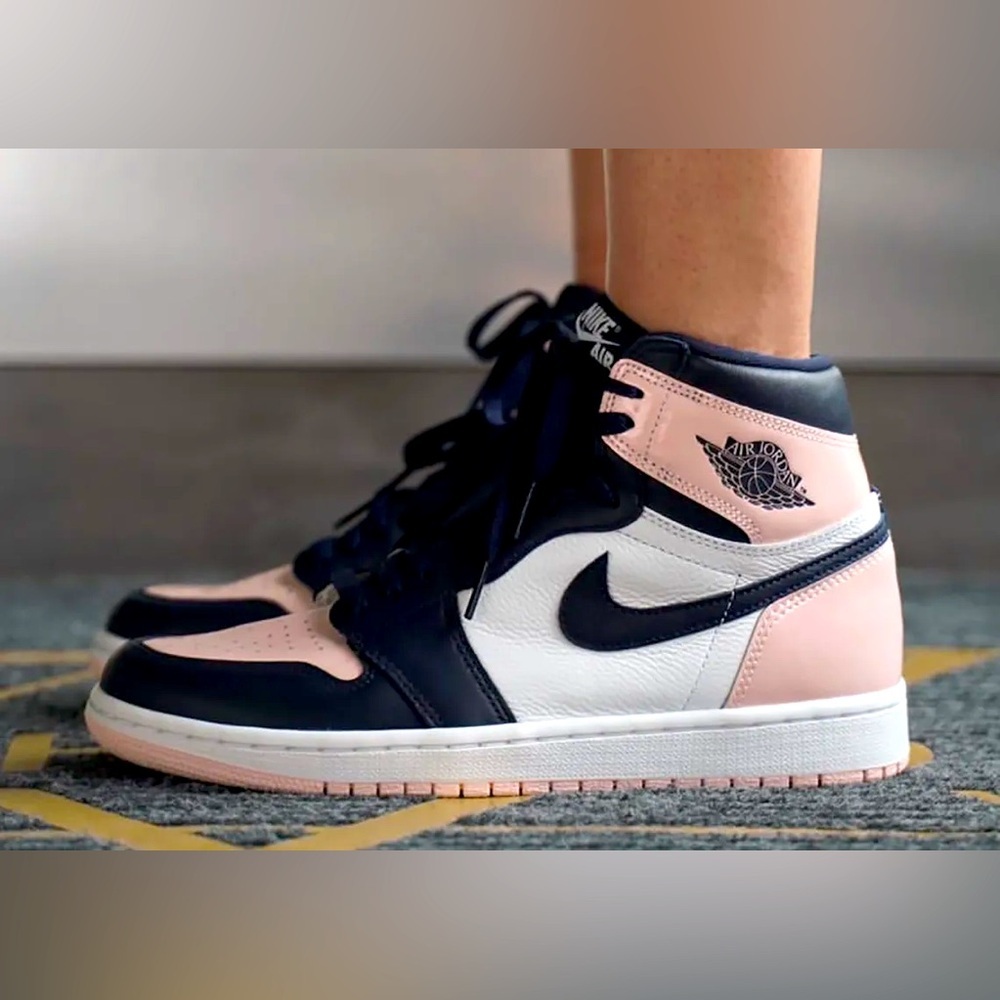 Nike Air Jordan 1 Retro High OG 7.5